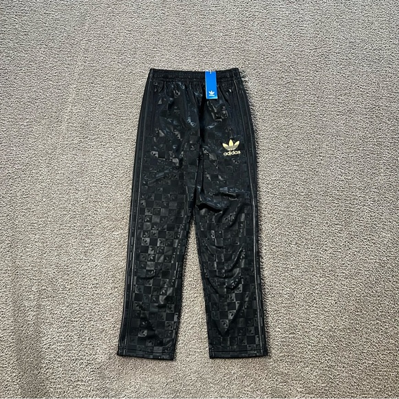 adidas Originals Other - Adidas Originals Chile 62 Track Pants Men’s Size Small